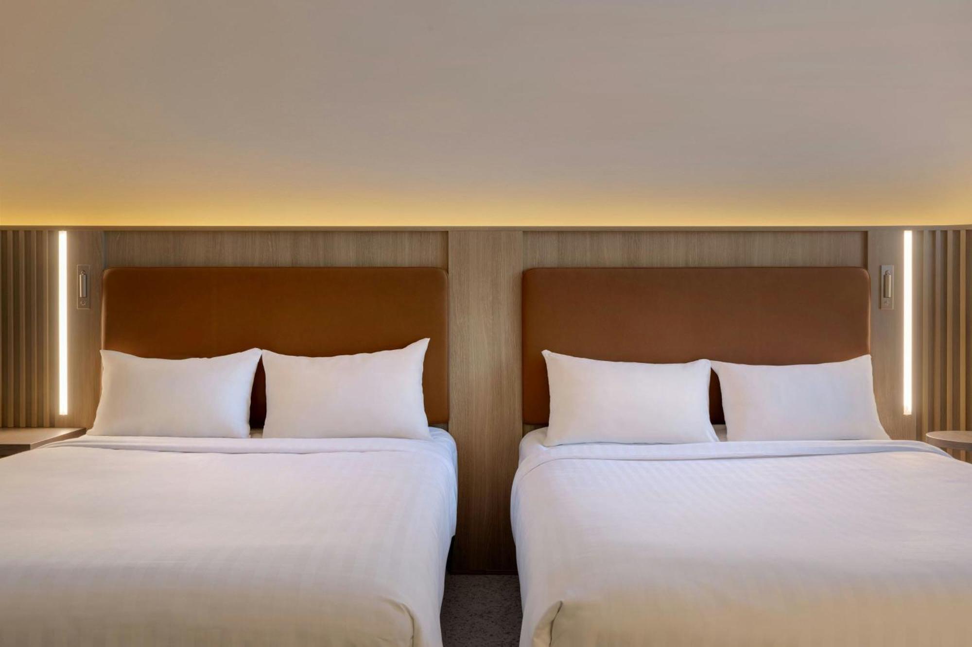 Business Kamer met 2 queensize bedden - Conferentiegebouw